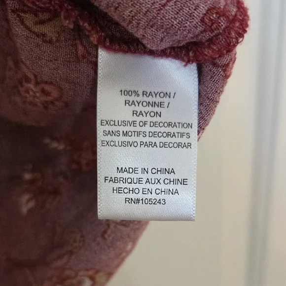 Bobeau Maroon Floral Blouse - Picture 2 of 3